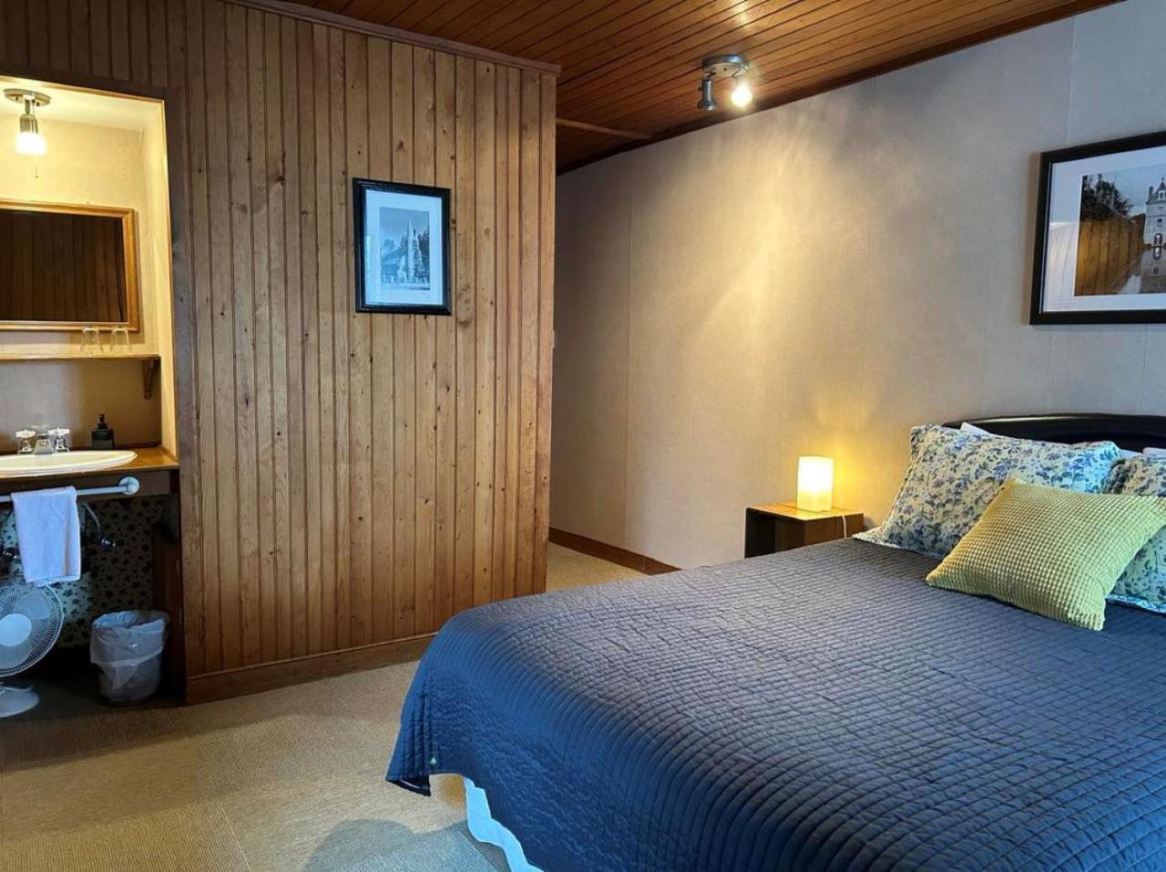 Auberge Les Sources Ла-Мальбе Екстер'єр фото